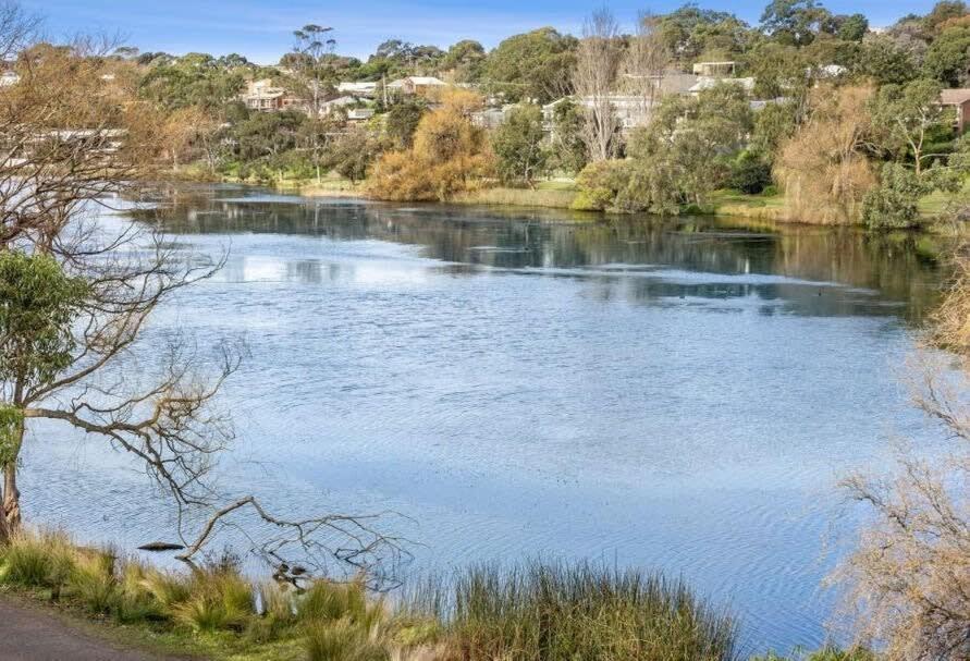 Riviera Lakeside With Uninterrupted Water Views Villa Ocean Grove Exterior foto