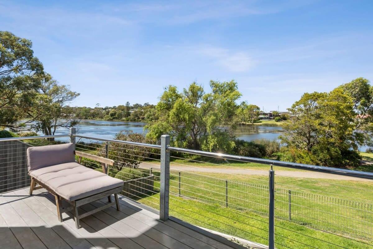 Riviera Lakeside With Uninterrupted Water Views Villa Ocean Grove Exterior foto